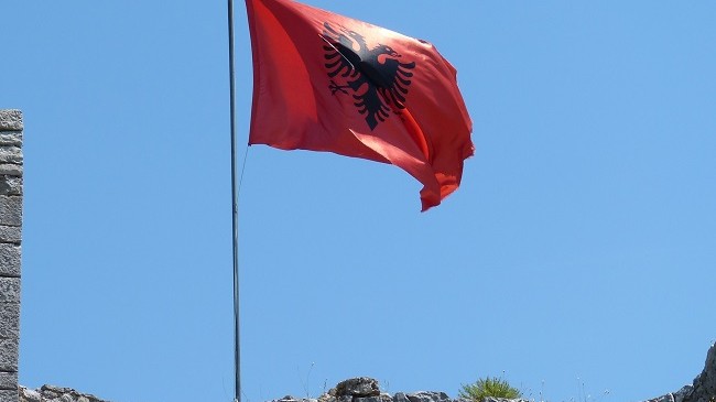 I nxehti ekstrem vjen në Shqipëri, temperatura deri në 40 °C