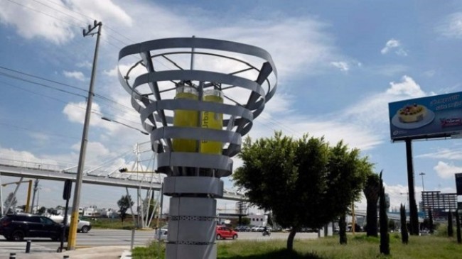 Meksika lufton ndotjen e ajrit me pemë artificiale
