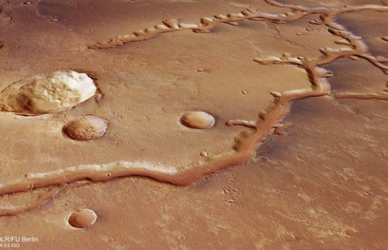 Agjencia Evropiane e Hapësirës kap imazhe të reja të sistemit të lumenjve në Mars