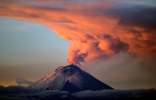 Studim: Njerëzit prodhojnë 100 herë më shumë CO2 sesa të gjithë vullkanet së bashku