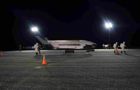 Aeroplani i mistershëm i Forcës Ajrore kthehet në Tokë për më shumë se dy vjet pas nisjes në SpaceX