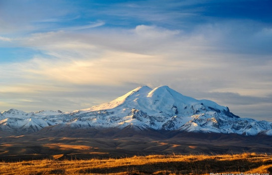 Gjithçka që duhet të dini rreth malit më të lartë në Evropë, Elbrus