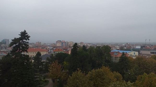 Mot me vranësira dhe me shi në Shqipëri