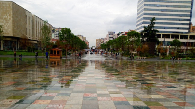 Parashikimi i meteorologëve për nesër dhe fundjavë në qytetet shqiptare dhe evropiane?