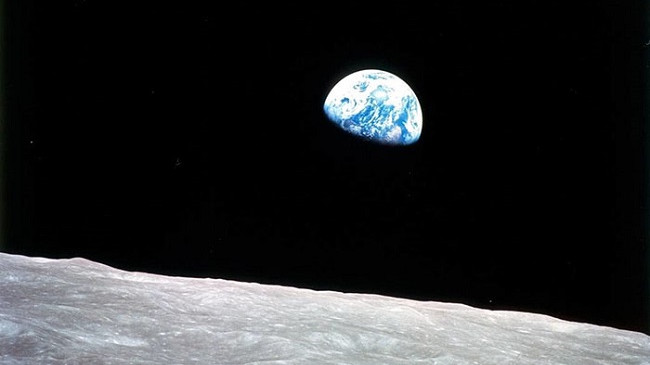15 foto që do ju bëjnë të kuptoni vendin tuaj në Univers