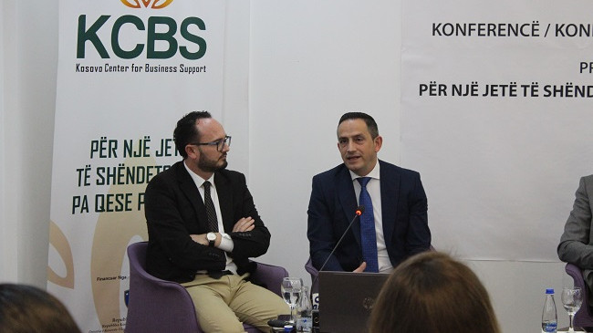 Ministri Matoshi: Po zgjidhim problemin e ndotjes së mjedisit nga qeset e plastikes