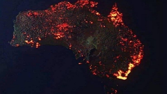 Pamje nga hapësira e zjarreve në Australi