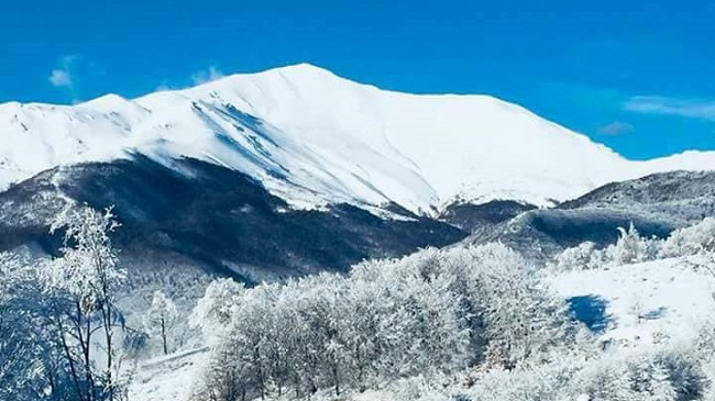 Dy persona humbin në Shtrazë të Kaçanikut