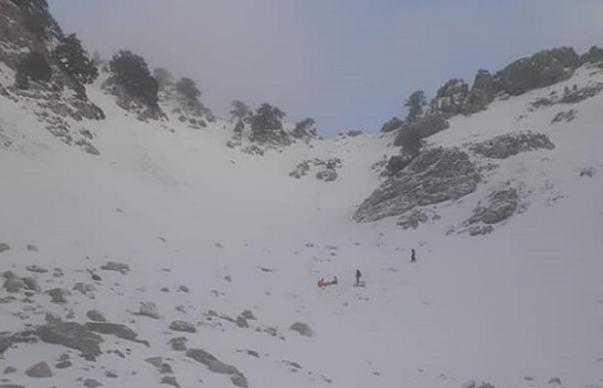 Forcat e Armatosura shpëtojnë alpinisten në malin e Tomorit