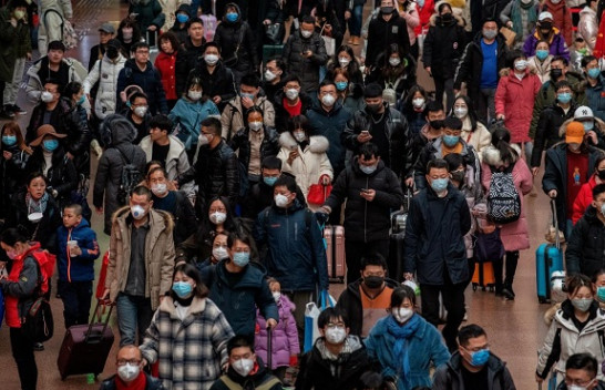 Frika dhe ankthi në epiqendrën e shpërthimit të koronavirusit në Wuhan [Video]