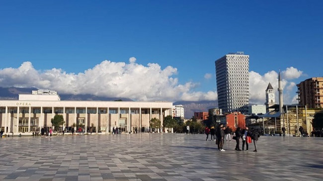 Surprizat e motit, parashikimi i meteorologëve për qytetet shqiptare dhe evropiane