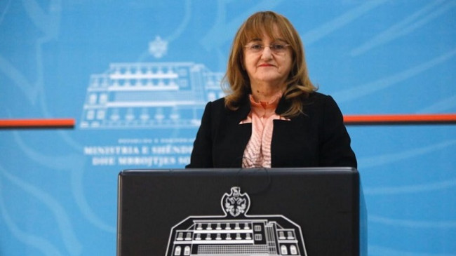 COVID-19/ Ministria e Shëndetësisë: shkon në 13 numri i viktimave dhe 243 numri i të prekurve