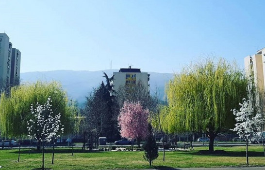 Diell dhe ngritje temperaturash, njihuni me parashikimin e motit në Maqedoni