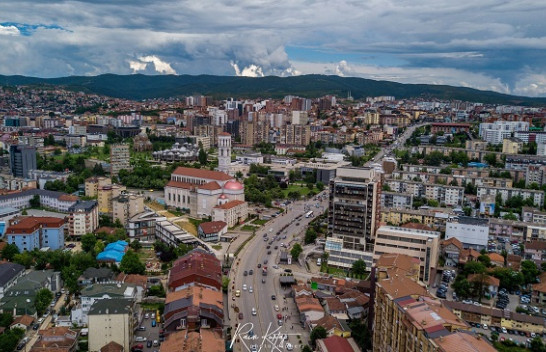 Çfarë na ka rezervuar moti për sot dhe nesër në Kosovë? Ky është parashikimi i Motilokal.com