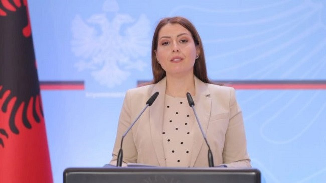 Manastirliu: Maskat të detyrueshme në ambiente të mbyllura
