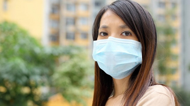 OBSH tregon kush duhet të mbajë maskë mjekësore dhe jomjekësore