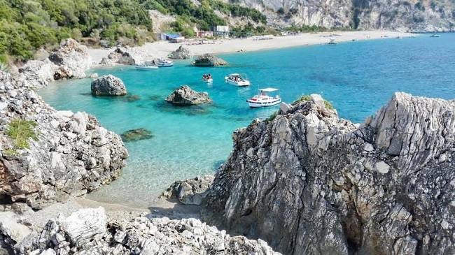 Shqipëria e bukur/ Plazhi i Krorëzës: Një mrekulli e paprekur e Rivierës shqiptare!