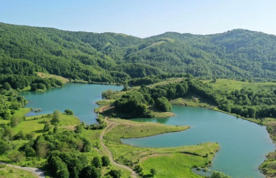 Java nis me diell dhe temperatura të larta, në zonat malore vranësira dhe reshje shiu në Shqipëri