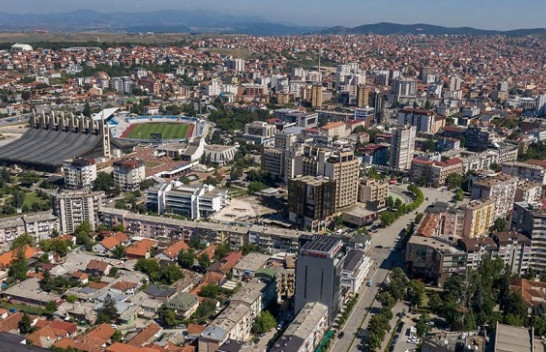 Moti sot e nesër në Kosovë kryesisht me diell, pasditeve me rrebeshe shiu dhe bubullima