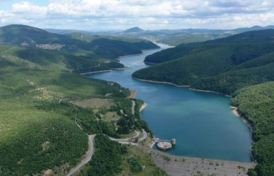 Pas reshjeve të shiut rritet niveli i ujit në Batllavë, ai në Badovc mbetet i njëjtë