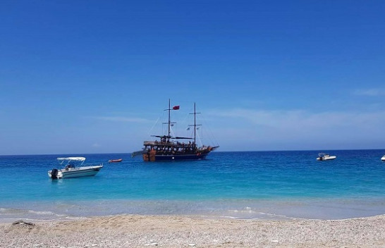 Temperatura të larta dhe reshje shiu, parashikimi i motit për sot dhe dy ditët në vijmë në Shqipëri