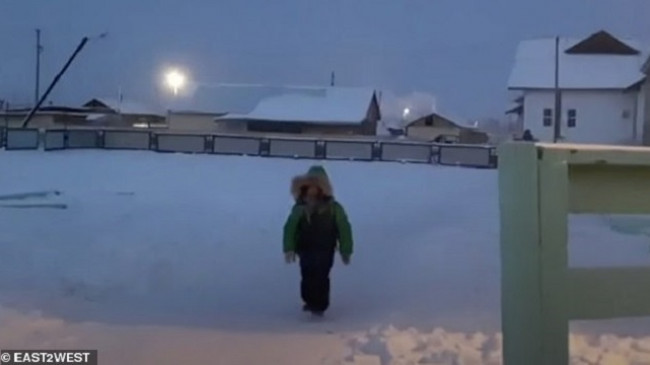 Oymayakon vendi më i ftohtë në Tokë, aty ku nxënësit shkojnë në shkollë në minus 50 gradë celsius