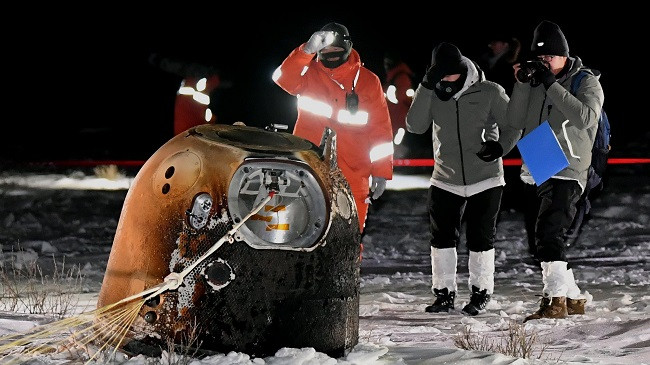 Misioni kinez Chang'e-5 kthehet me sukses në Tokë