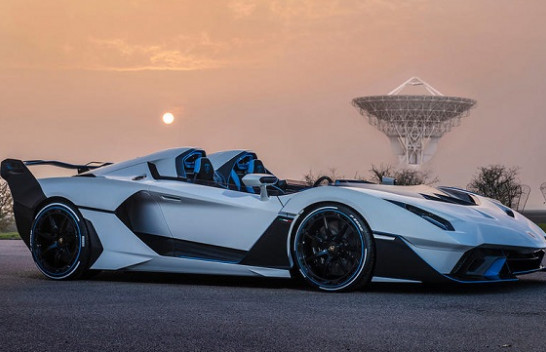 Lamborghini prezanton superveturën e re për pistë dhe rrugë [Foto]