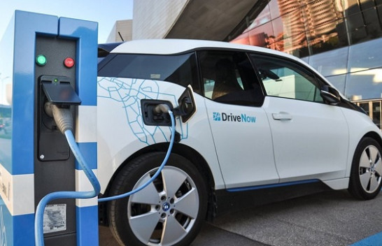Bateri më të qëndrueshme dhe më të shpejta në mbushje për veturat elektrike