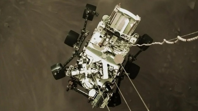 Mahnitëse, NASA publikon fotografitë e para me ngjyrë nga Marsi