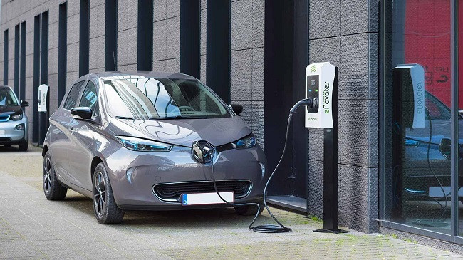 Deri në vitin 2035 në rrugët e Europës vetëm vetura elektrike