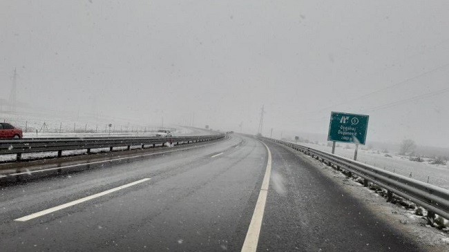 Ministria e Infrastrukturës: Të gjitha rrugët e hapura për qarkullim në Kosovë