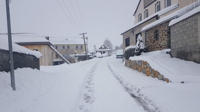 Rikthehet bora në verilindje të Shqipërisë