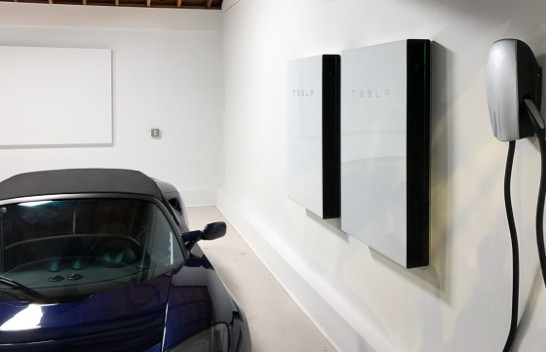 Tesla dëshiron ta kthejë çdo shtëpi në një vend që do të gjeneronte, ruante energji elektrike