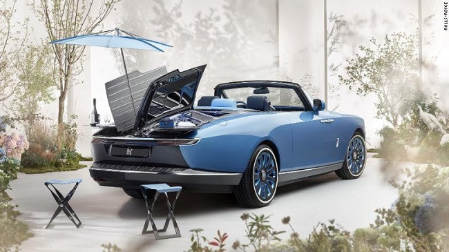 Rolls-Royce Boat, vetura më e shtrenjtë në botë për piknik