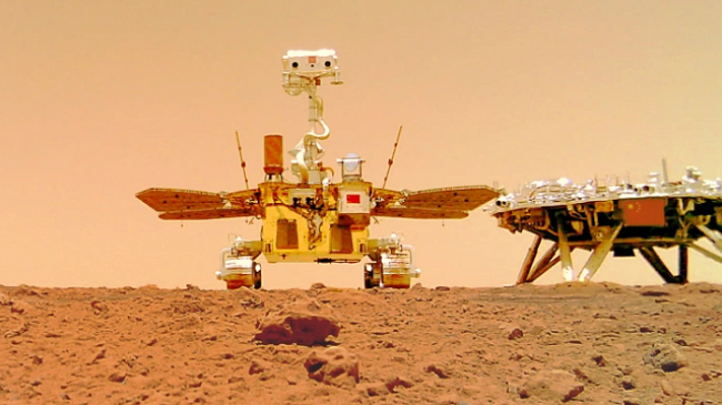Kina publikon pamje të roverit të saj në Mars