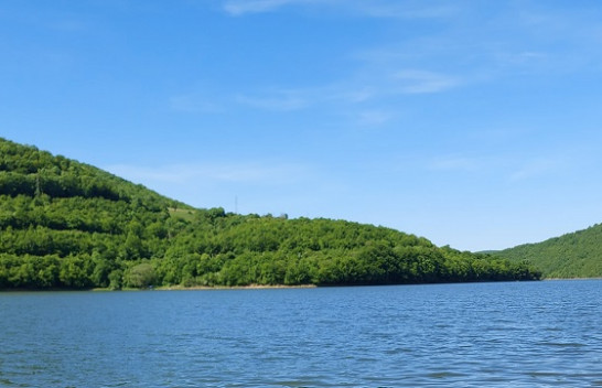 Moti në Kosovë, me diell dhe i nxehtë e temperatura deri në 36 gradë Celsius