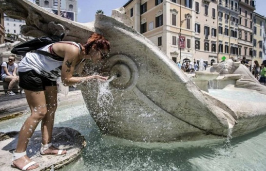 Italia goditet nga i nxehti përvëlues, temperatura deri në 40 gradë Celsius