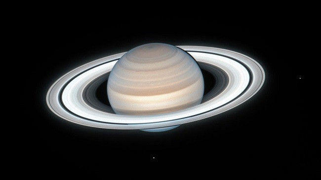 Sekretet e planetit Saturn
