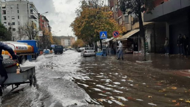 Sot dhe gjatë javës reshje intensive e rrezik përmbytjesh në Shqipëri