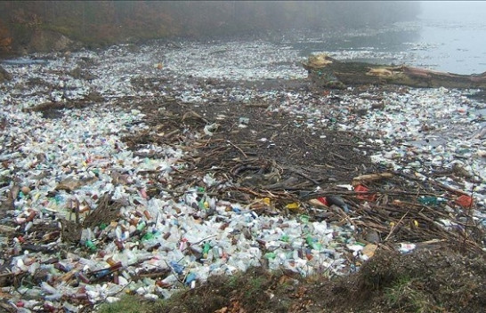 Marrëveshja historike për t'i dhënë fund ndotjes plastike u miratua në Kenia