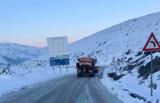 Ngrica dhe temperatura deri në -10 gradë, ARRSH tregon për gjendjen e rrugëve në Shqipëri