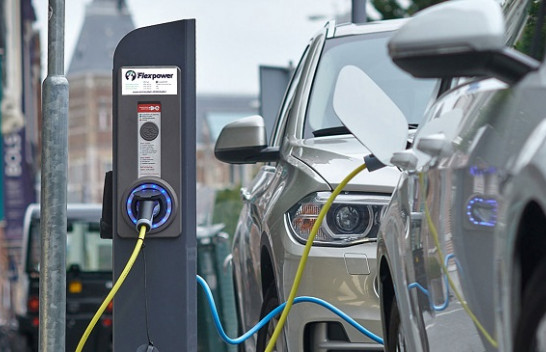 Bullgaria synon 10 mijë pika mbushëse për automjete elektrike deri në vitin 2027