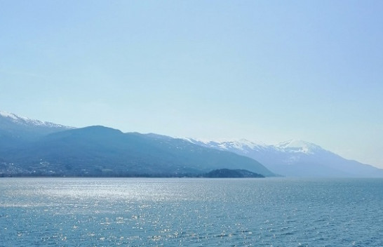 Sot dhe fundjavë mot me diell në Maqedoni
