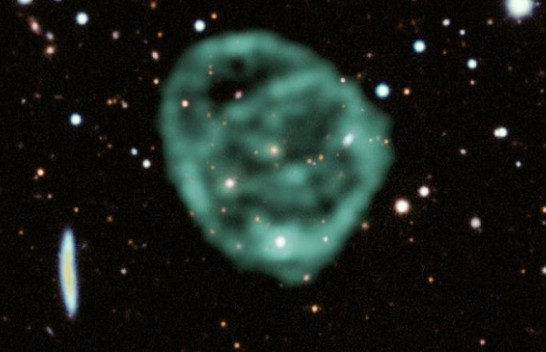Astronomët zbulojnë imazhin më të mirë të rrathëve misterioz të radios në hapësirë