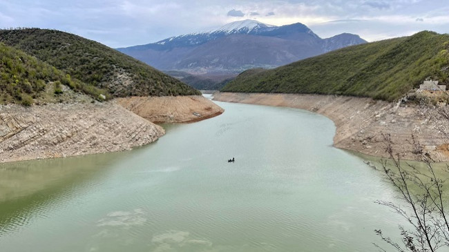 Reshjet e shiut dhe borës përmirësojnë prurjet në kaskadën e Drinit