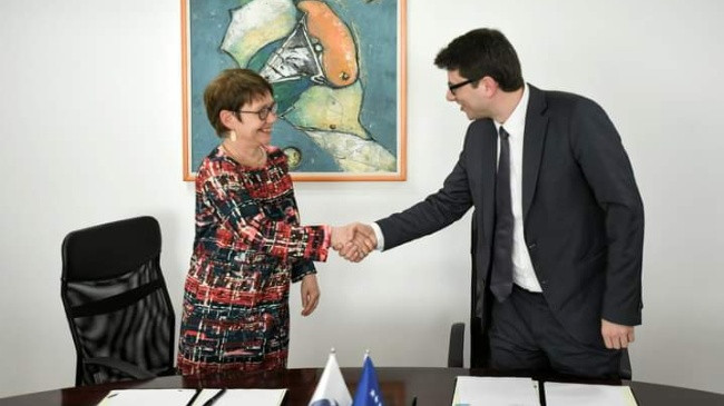 Nënshkruhet marrëveshja për Energji Efiçiente për Prishtinën me BERZh