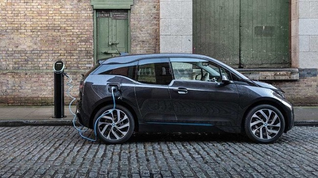 Qeveria shqipëtare do të stimulojë këdo që vendos të blejë veturë elektrike