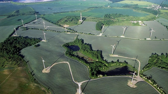 A është gati BE të rrisë objektivin e saj të energjisë së rinovueshme në 45% deri në vitin 2030?