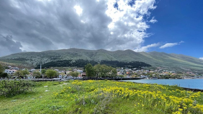Java nis me vranësira, reshje shiu e shtrëngata në Shqipëri